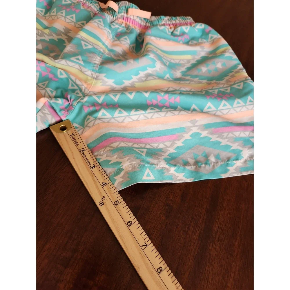 Chubbies Shorts Men's M Swim Trunks Aztec Drawstring Lined The En Fuegos 4.5